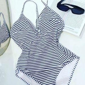 Cupshe Lasting Appeal Stripe One Piece Swimsuit